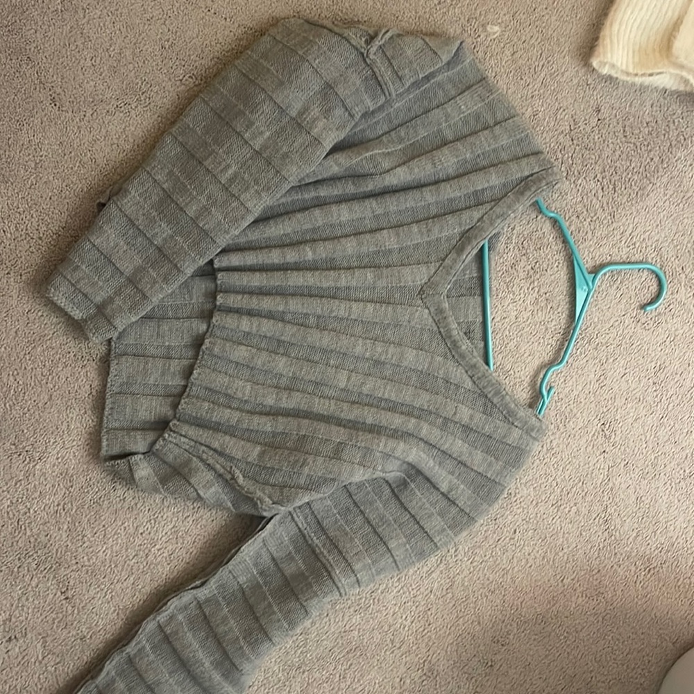 Forever 21 sweater